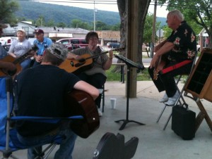 Cliff Perry plays mountain dulcimer during a gazebo jam
